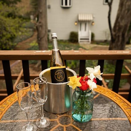 Garden Grove Inn Bed And Breakfast Union Pier エクステリア 写真