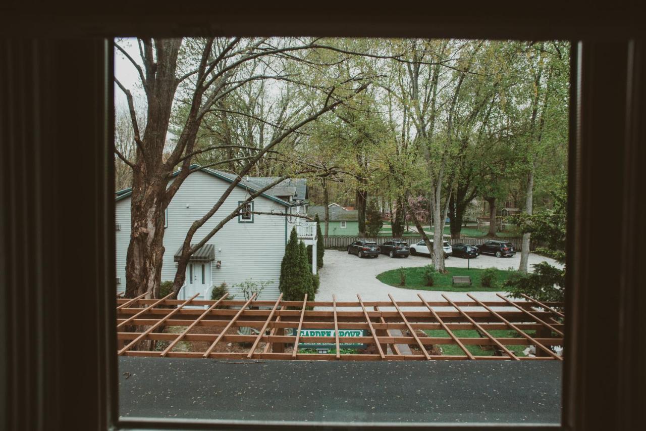 Garden Grove Inn Bed And Breakfast Union Pier エクステリア 写真