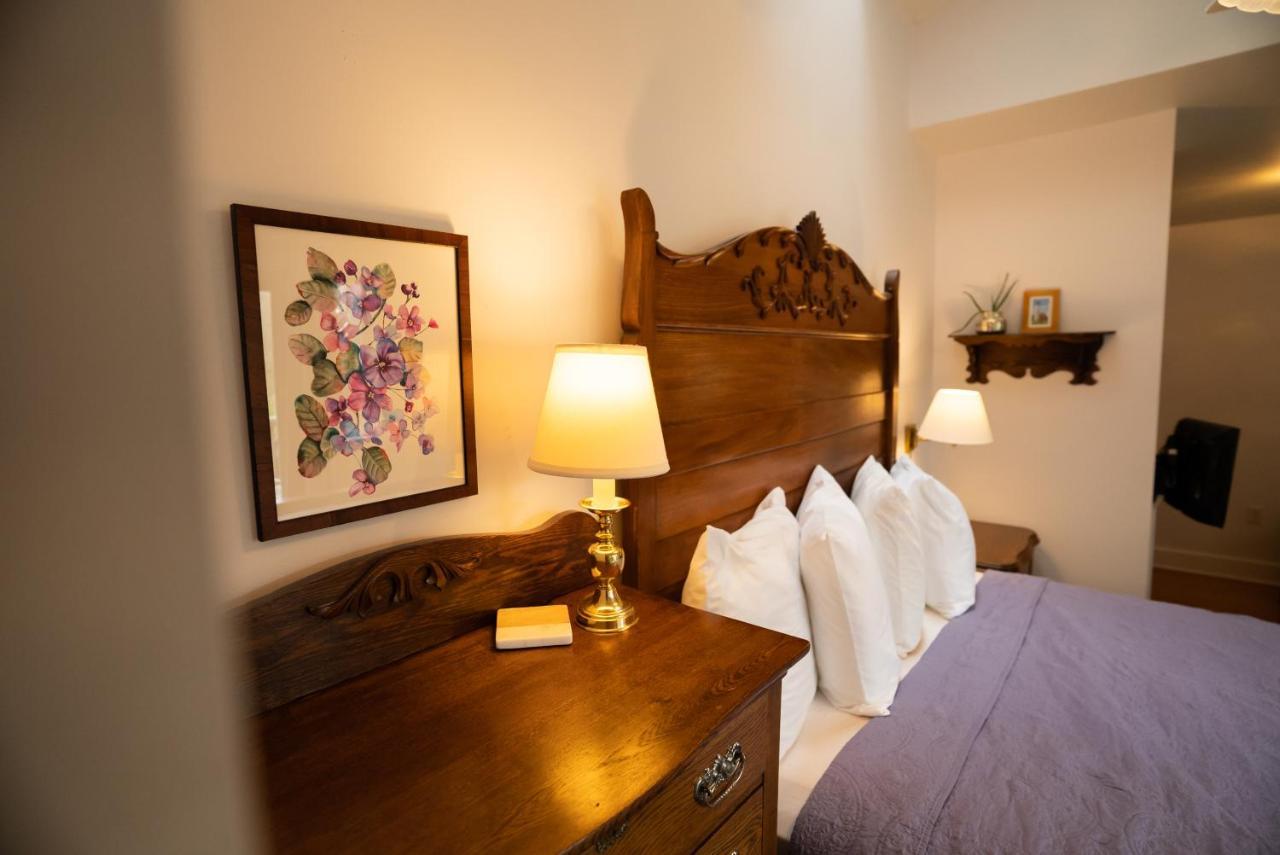 Garden Grove Inn Bed And Breakfast Union Pier エクステリア 写真