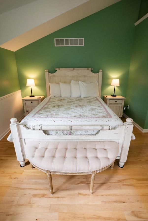 Garden Grove Inn Bed And Breakfast Union Pier エクステリア 写真